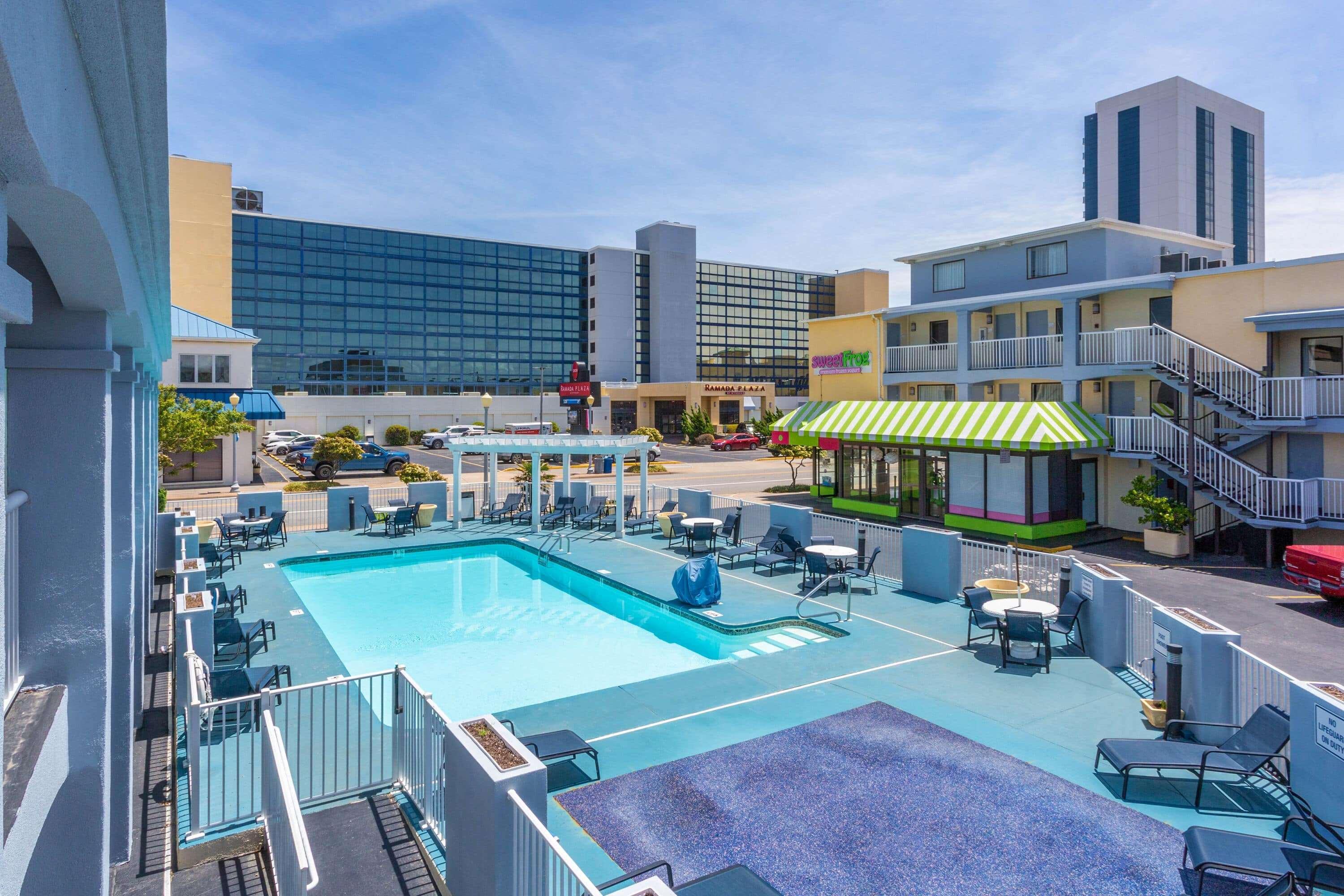 Ramada By Wyndham Virginia Beach Exterior foto
